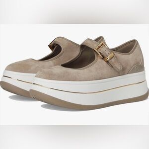 Michael Kors Hayes Mary Janes Women's size 8 Birch Tan Platform Shoes NEW